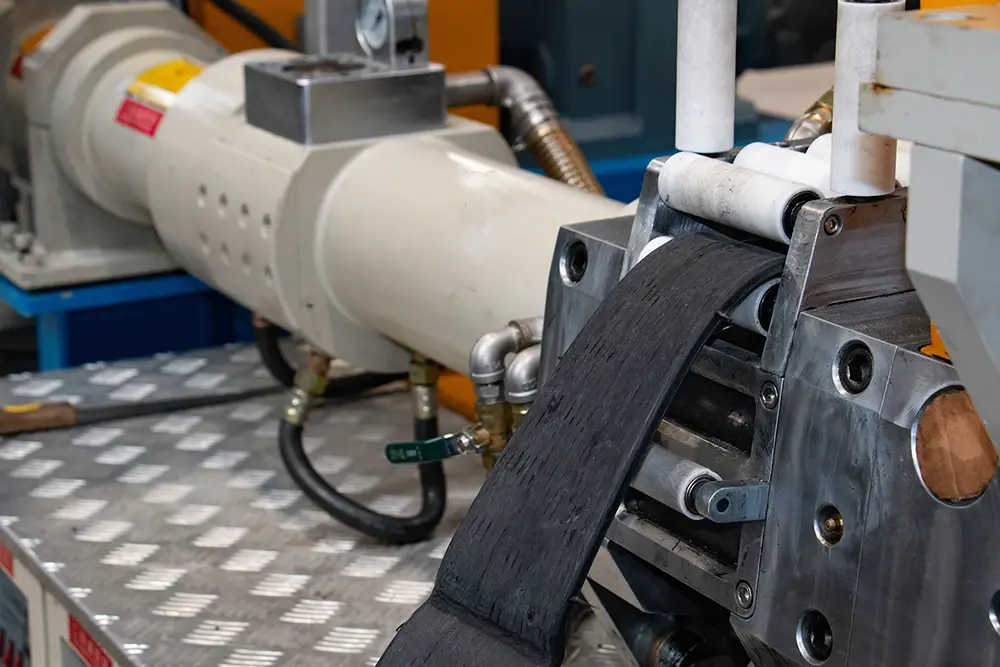 AdobeStock_257165679__Plastics__Card